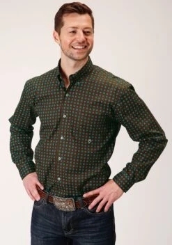 ROPER 1376 CHOCOLATE AGAVE FOULARD